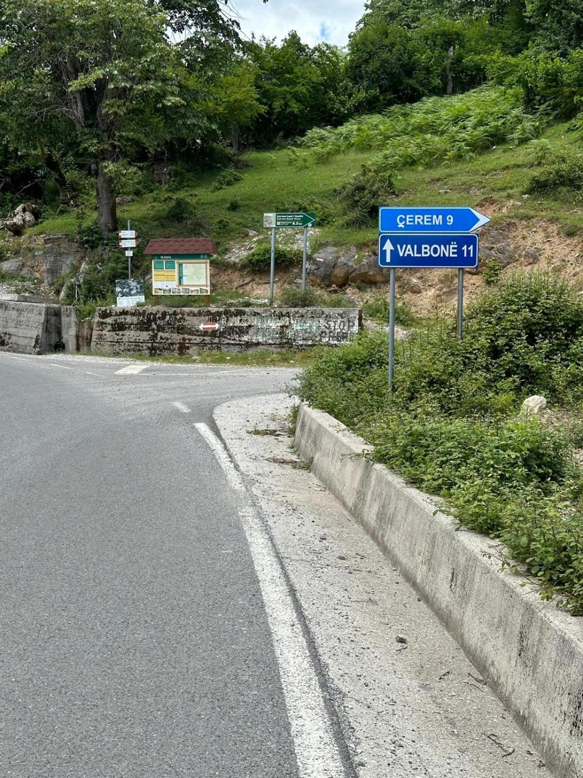 Zeneli Alpin Chalet Cerem エクステリア 写真